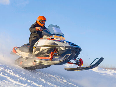 Caja ¡Felices Reyes nevados!: 1 ruta con raquetas o moto de nieve