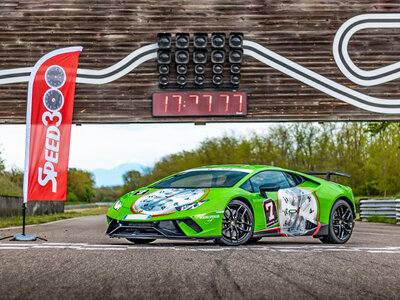 Box 3 Runden, 3 Sportwagen: Lamborghini, Porsche und McLaren auf dem Anneau du Rhin