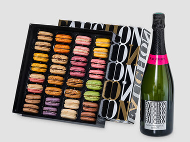 Coffret signé Fauchon : 32 macarons avec bouteille de champagne livré à domicile