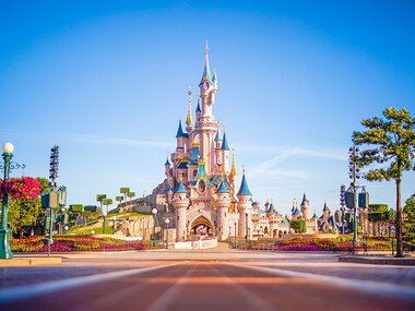 Disneyland® Paris : entrée Medium Plus pour 1 enfant (1 parc)