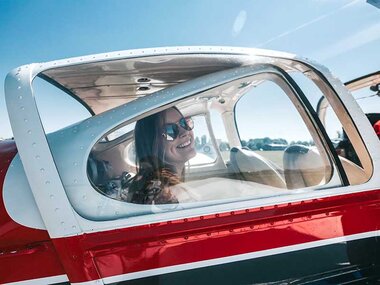 Luftabenteuer über Deutschland: 45 Minuten Stadtrundflug nach Wahl